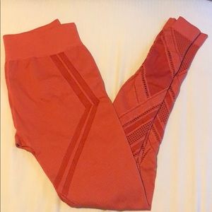 Nux yoga pants